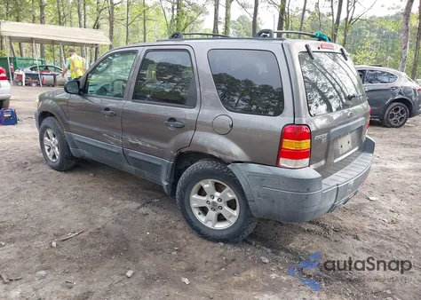 2005 Ford Escape Xlt из США, поврежденный, VIN 1FMYU931X5KA18030